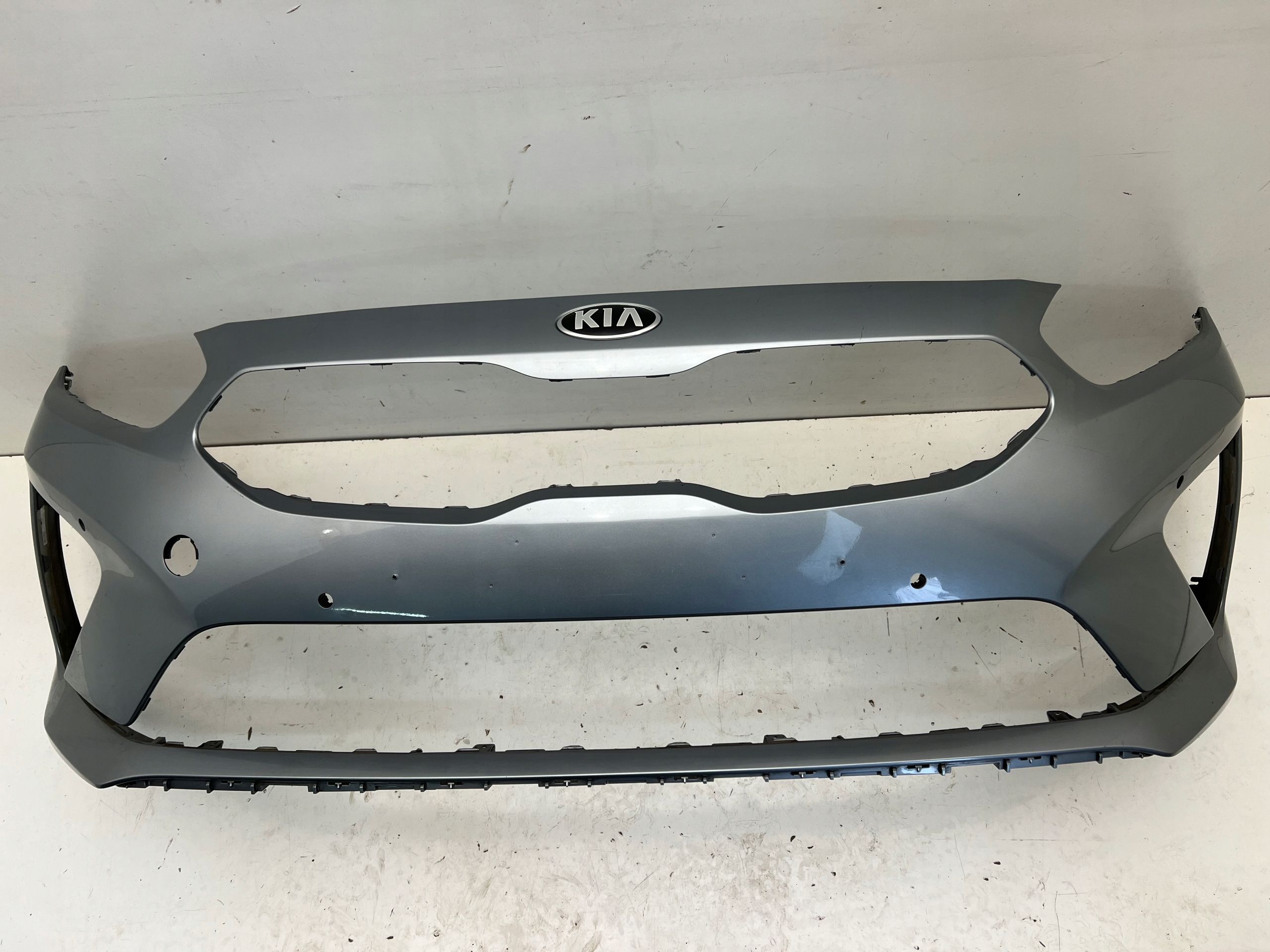 KIA Ceed Iii gt Line Zderzak Przedni przód 18-