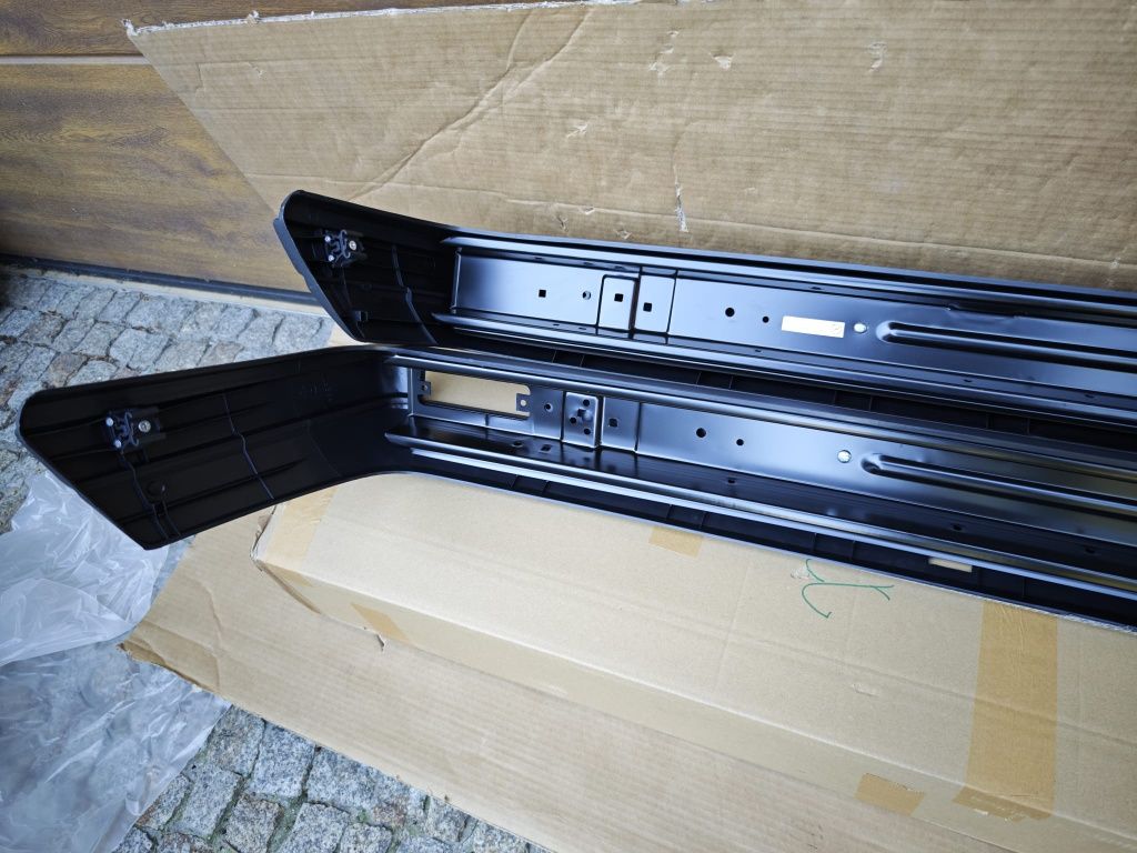 VW Golf MK1 Cabrio komplet zderzaków - NOWE