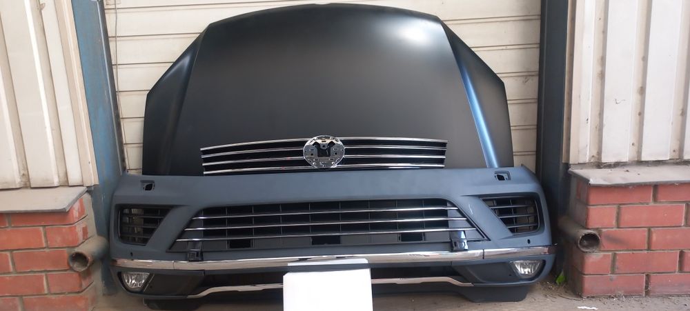 Volkswagen Touareg 2015 Бампер передний фольксваген туарег 2015