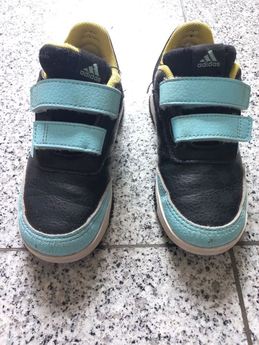 Sapatilhas de menino adidas 27