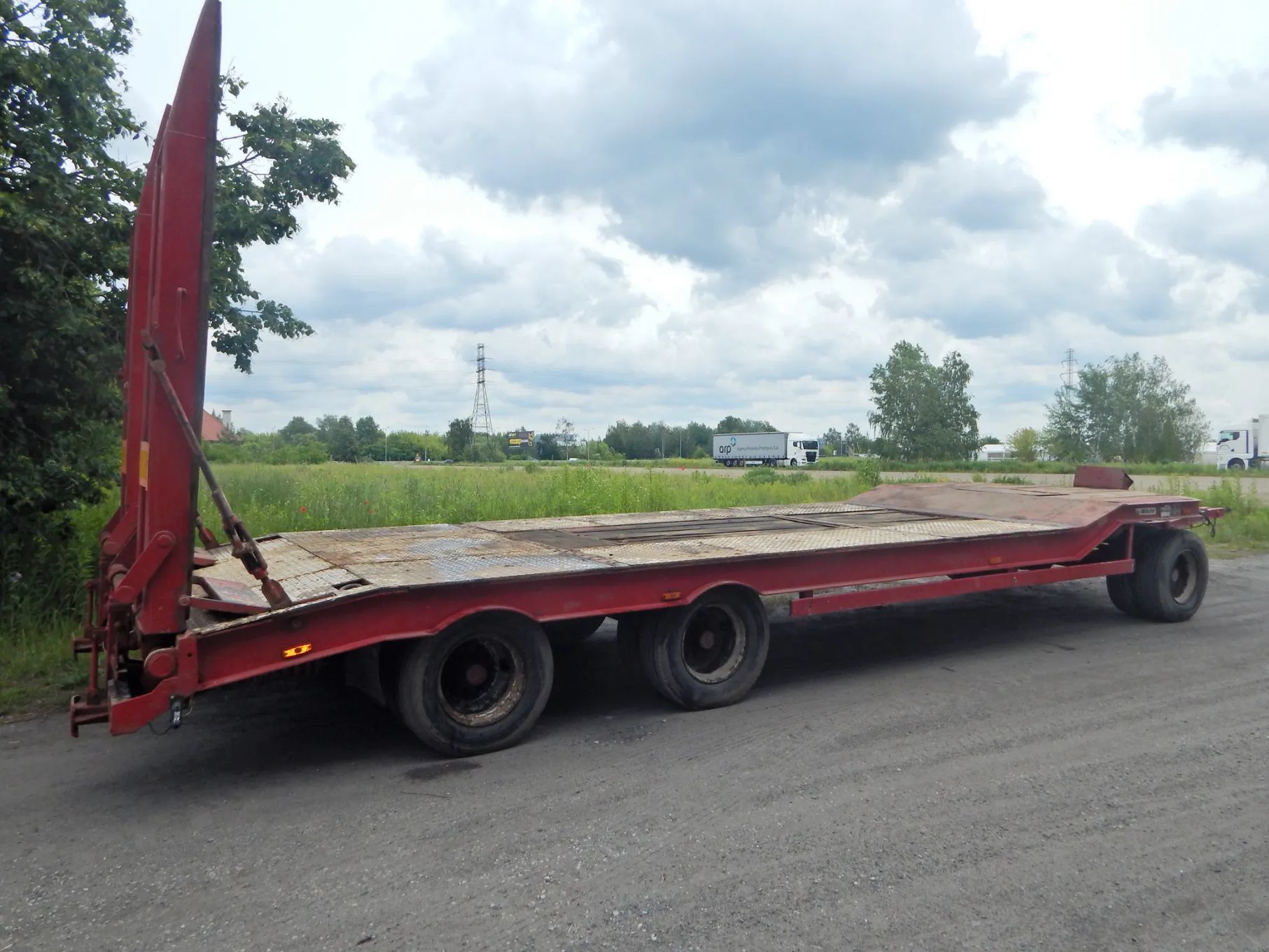 Müller-Mitteltal T3  Przyczepa Niskopodwoziowa 3 osie DMC 30T