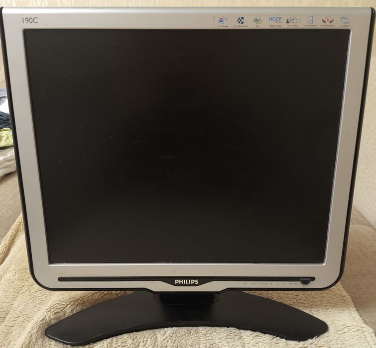 Продам монітор + компютер