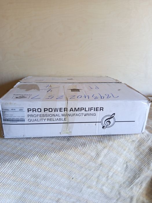 Amplificador FP 10000