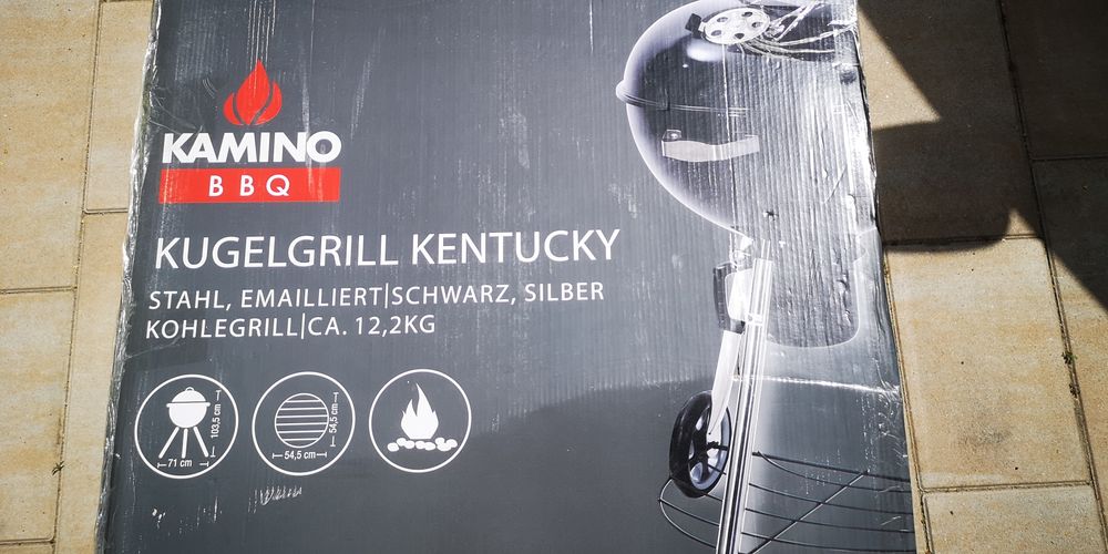 NOWY Grill węglowy z pokrywą