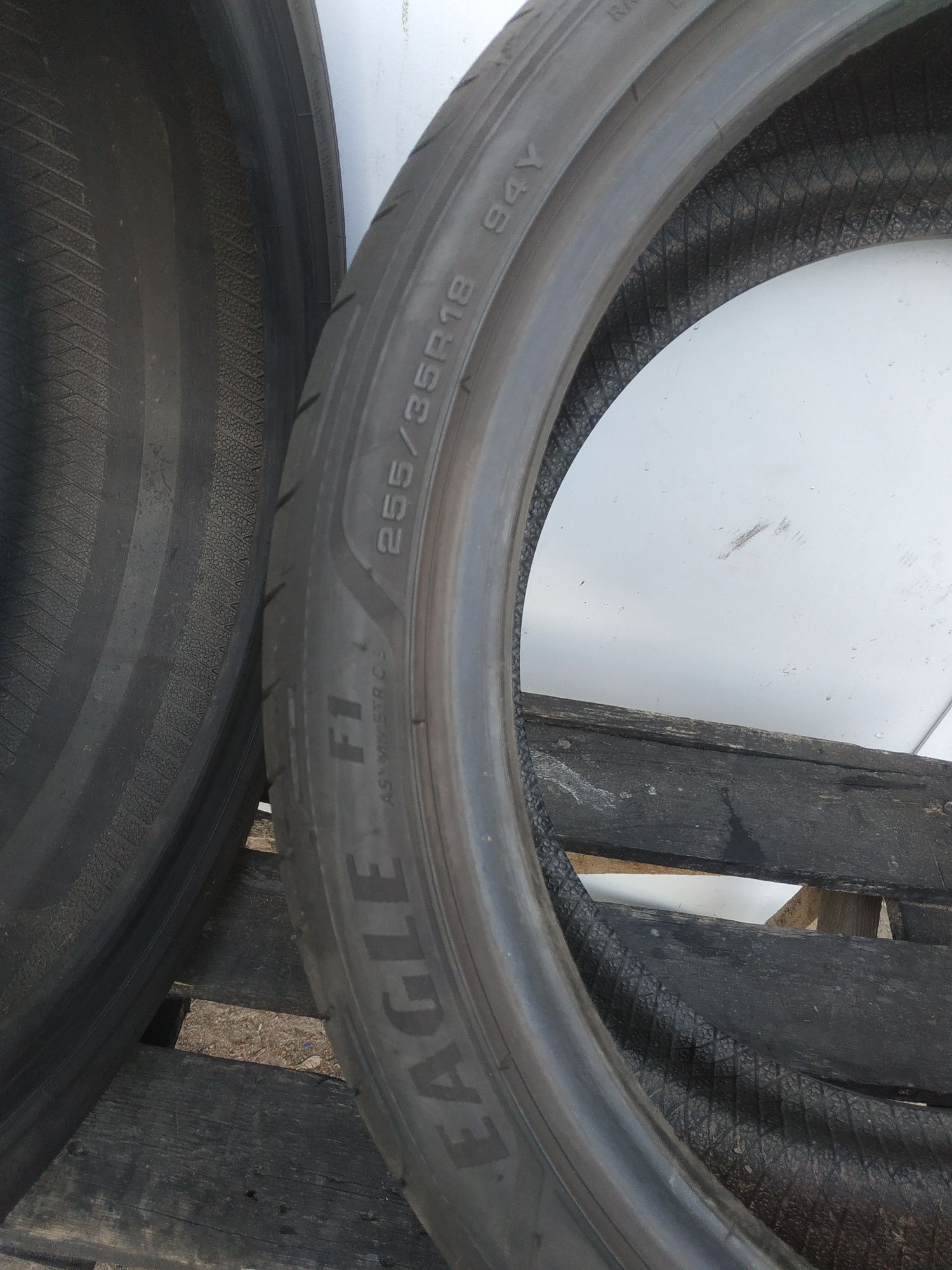 Шины резина лето 255/35 R18 good year eagle f1 asymmetric 3