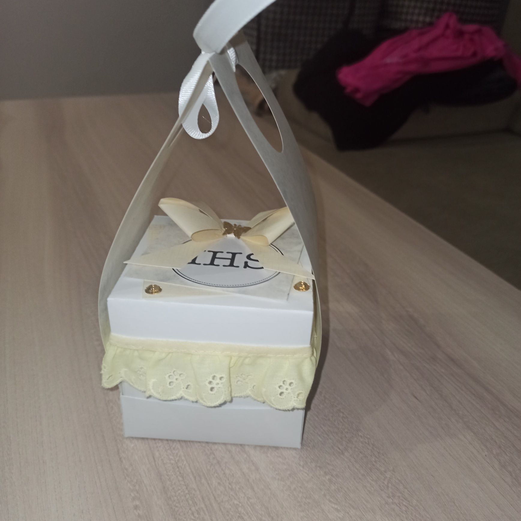 Exploding box pamiątka z okazji I Komunii Świętej