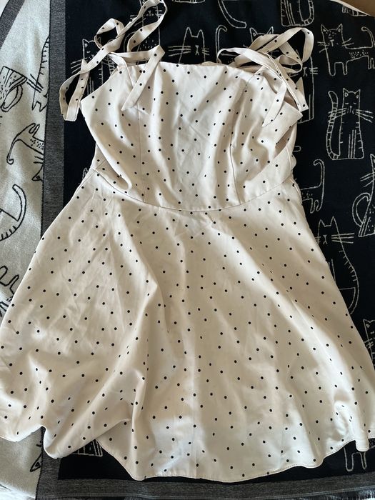 Легка літня сукня