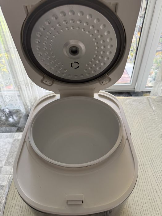 Продам мультиварку