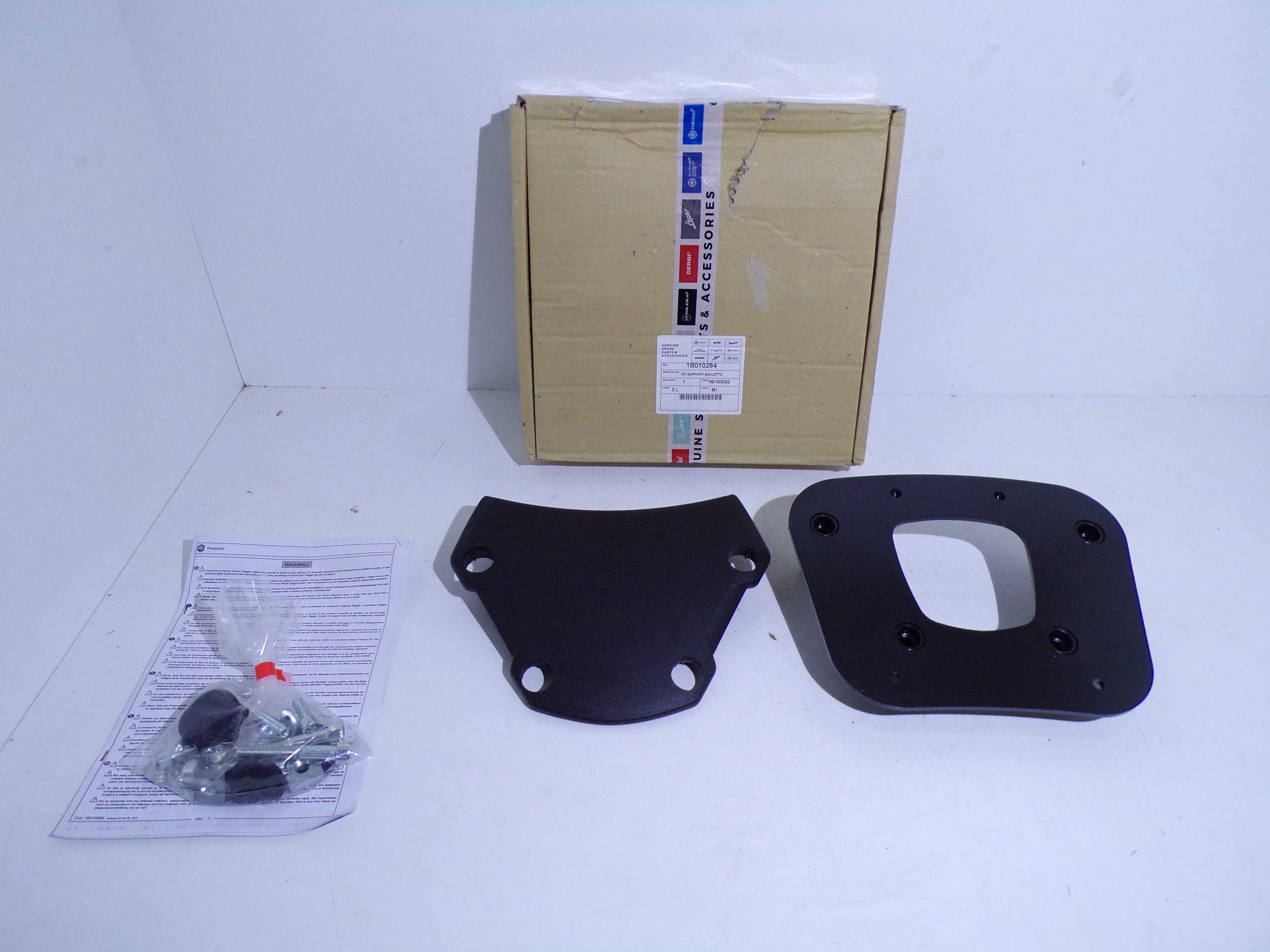 Płyta Montażowa dla Kufra Akcesoryjnego lub innego Piaggio MP3 530 OEM