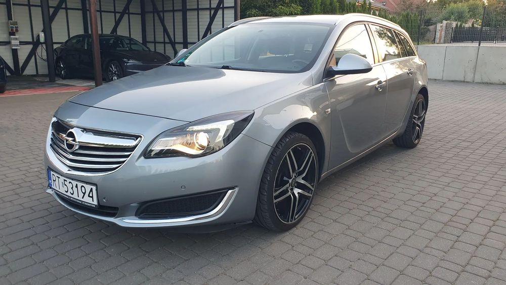 Opel Insignia Opel Insignia Sports Tourner SW LIFT 2015 Model 2,0 CDTI 130KM Automat