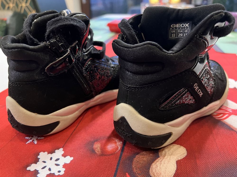 Buty GEOX 29, dziewczece, rozm. 29, wkladka 18, super stan!