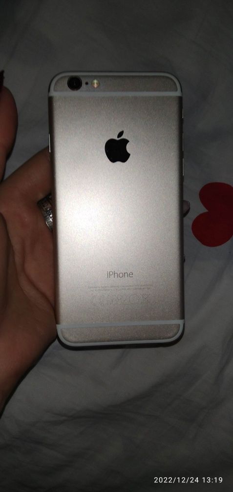 iPhone 6 с гарантией