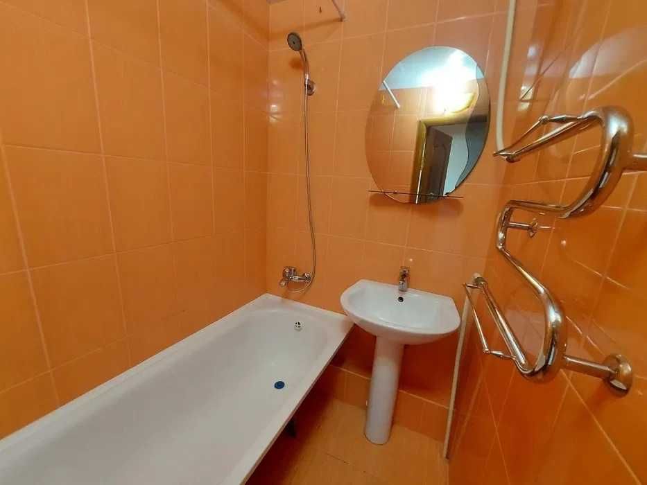 Продам 1к квартиру вул. Будівельників, р-н Титова