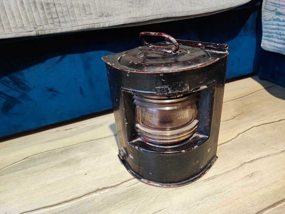 Stara lampa okrętowa z lat 50,industrial