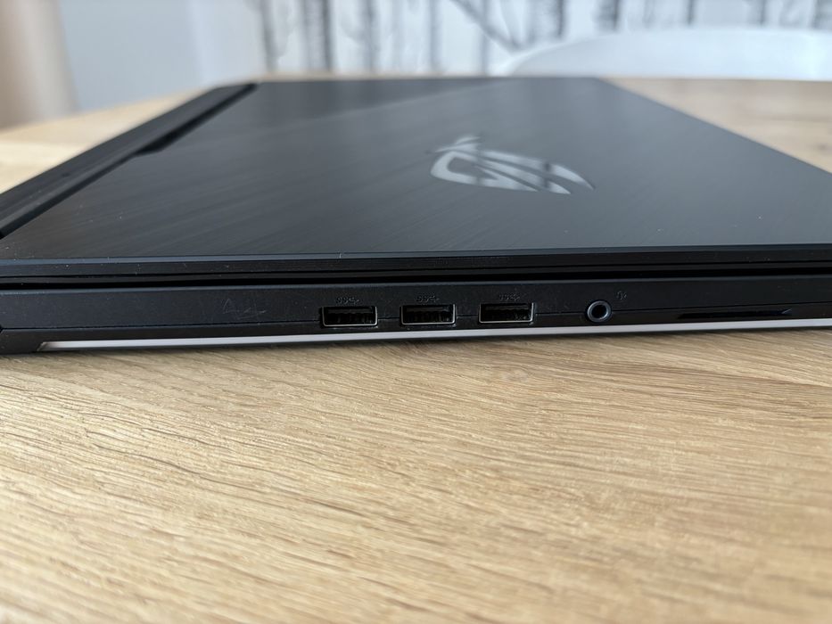 Laptop ASUS ROG Strix i7-10870H RTX 2060 6G / 16G RAM / 500G /W11 Pro