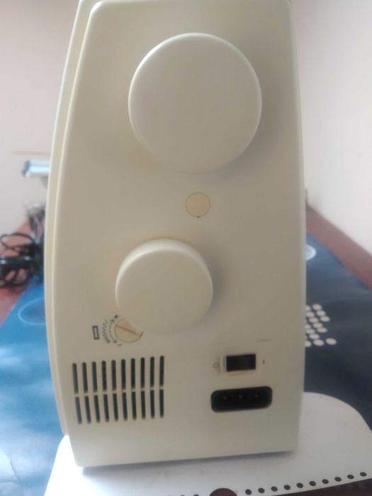 Швейная машинка BERNINA E66