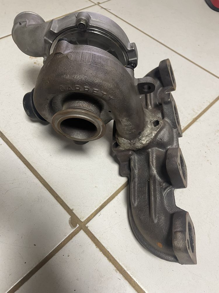 Turbo BMW com coletor semi novo