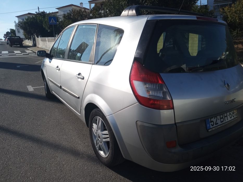 Renault Grand Senic 2006