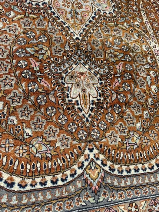 Dywan kaszmirowy r.tkany perski Teheran 230x140 galeria 12 tyś