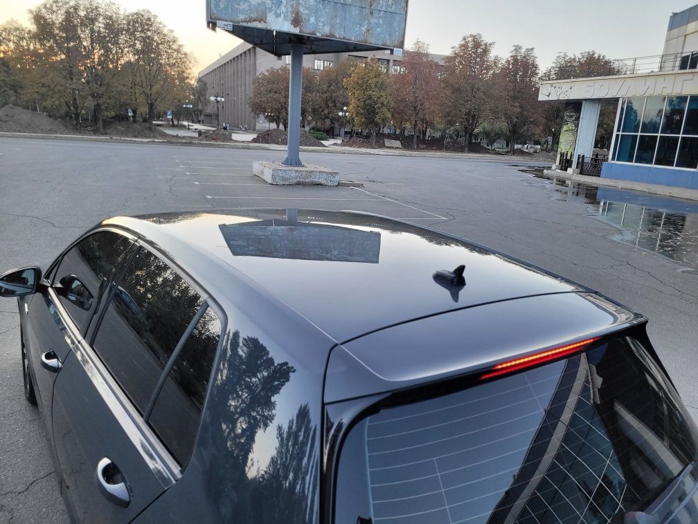 Volkswagen e-golf  чудовий стан