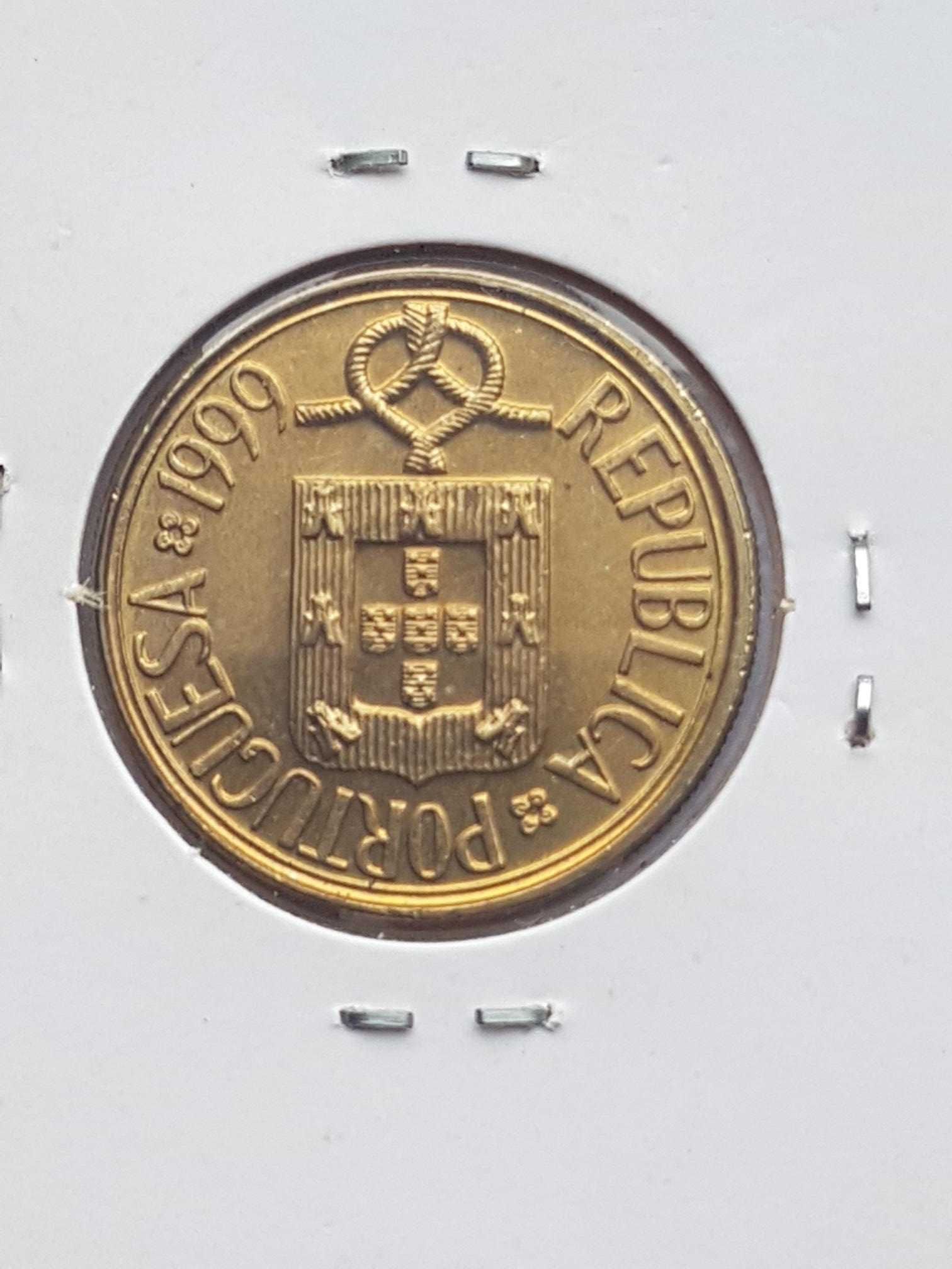 Moeda 5 Escudos Latão Niquel República 1999 (BELA)