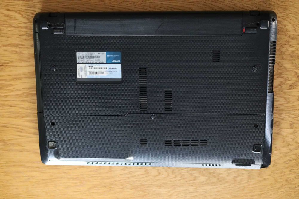 Laptop ASUS K53SV 15,6" | 8 GB RAM | Intel i5 | GeForce 540 GT