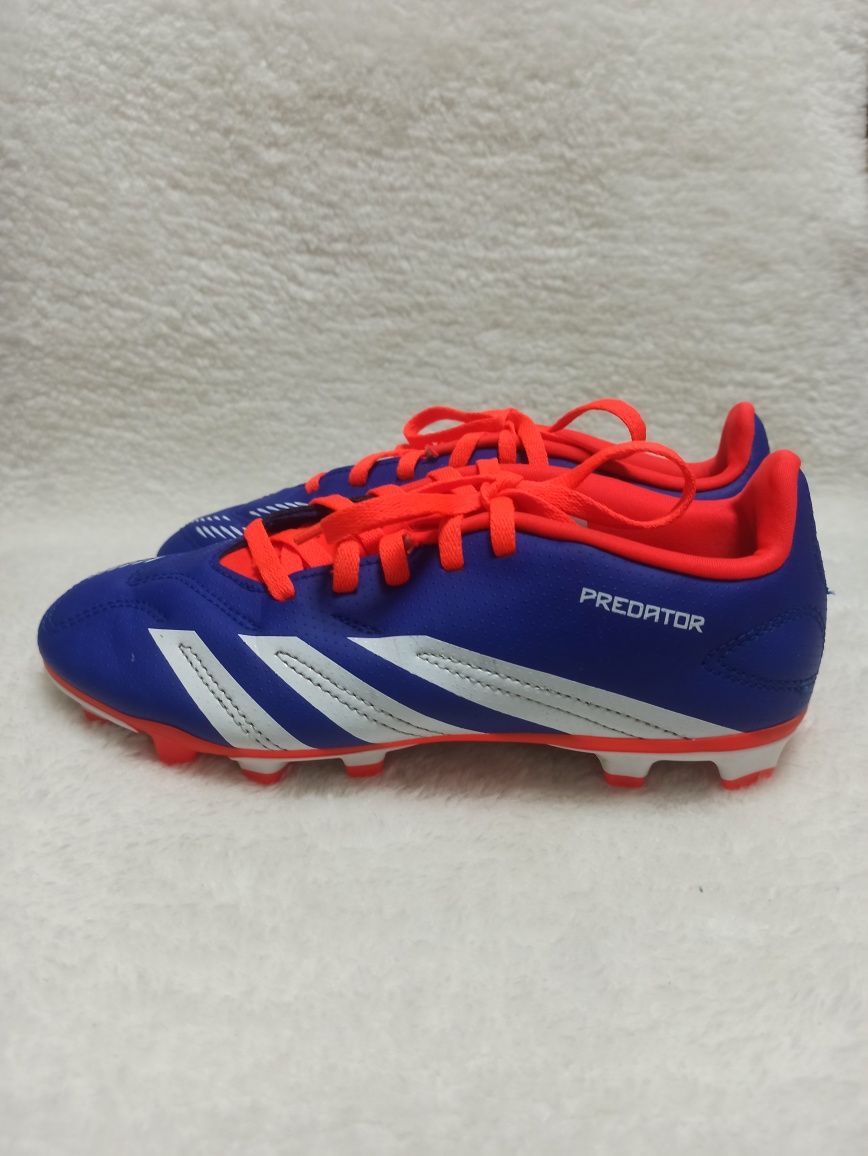 Оригінал ADIDAS PREDATOR футбольні бутси, копочки для хлопчика, 35.5 р