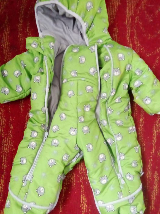 Продаю комбінезони дитячі