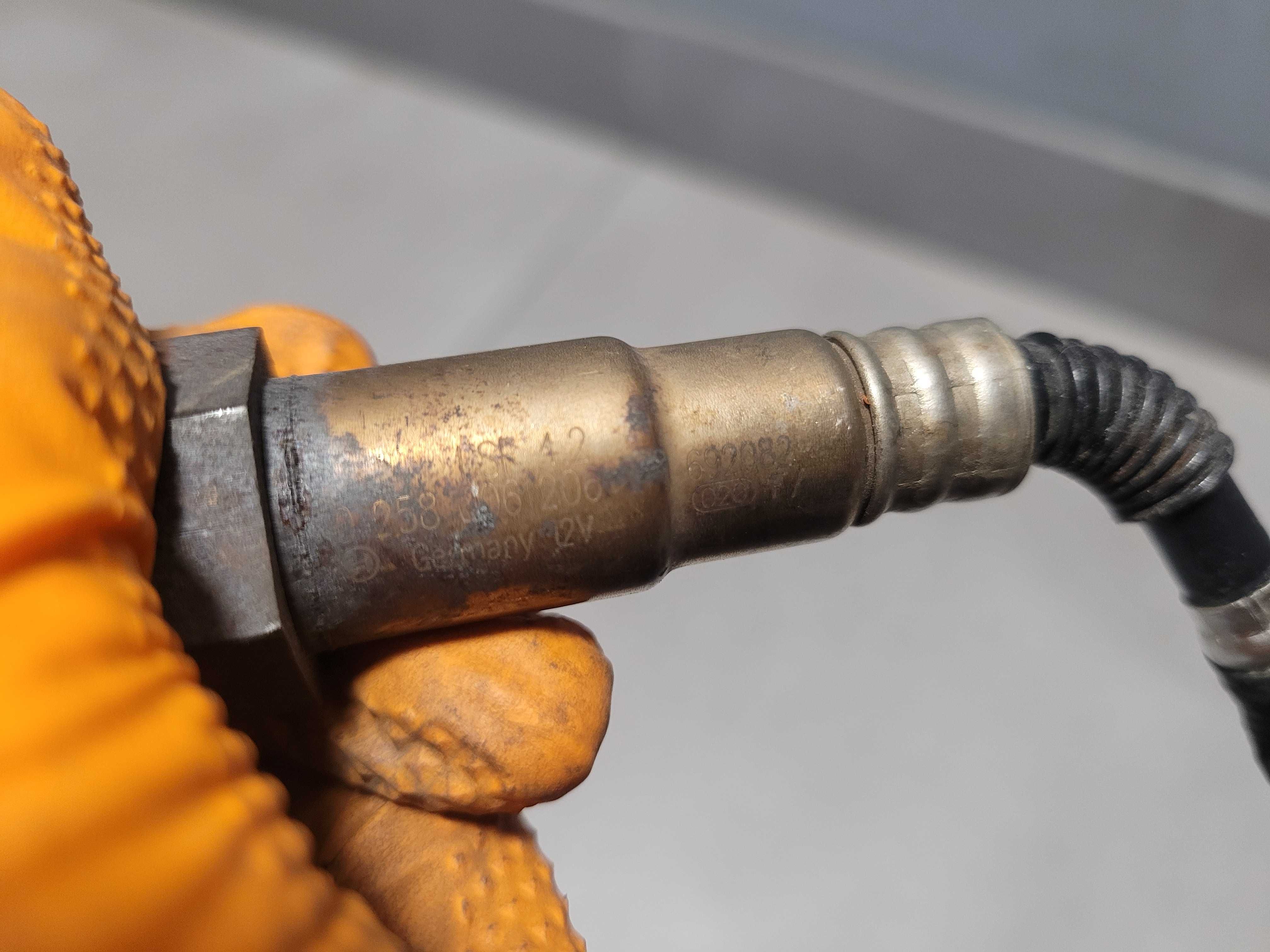 Sonda lambda przed katalizatorem Fiat Grande Punto 1.4 benzyna 77 KM