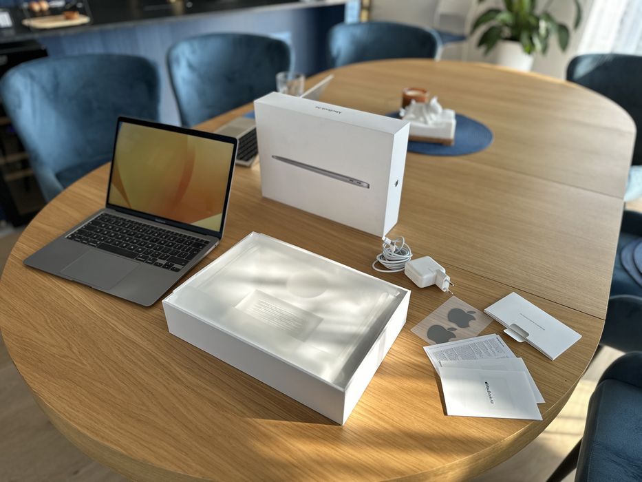 apple MacBook Air M1 8GB 256GB SSD gwiezdna szarość IDEAŁ grafit