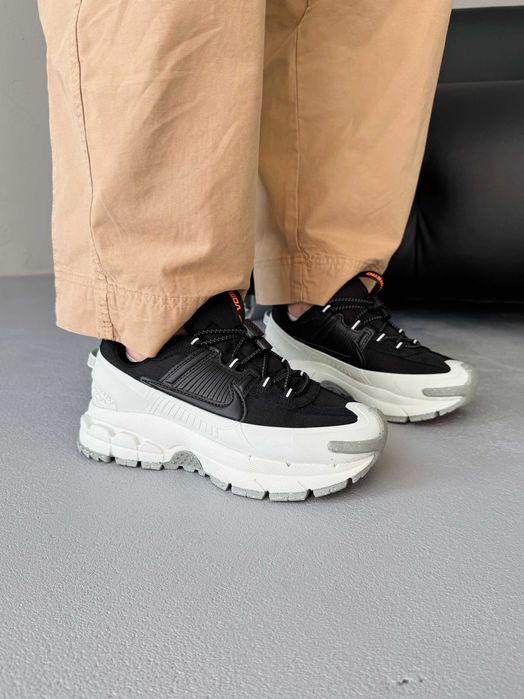 Nike Zoom Vomero - біло чорні