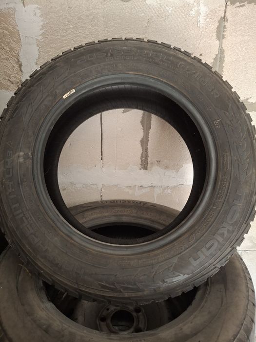 Шини вантажні Nokian зима комплект 205 65 16с