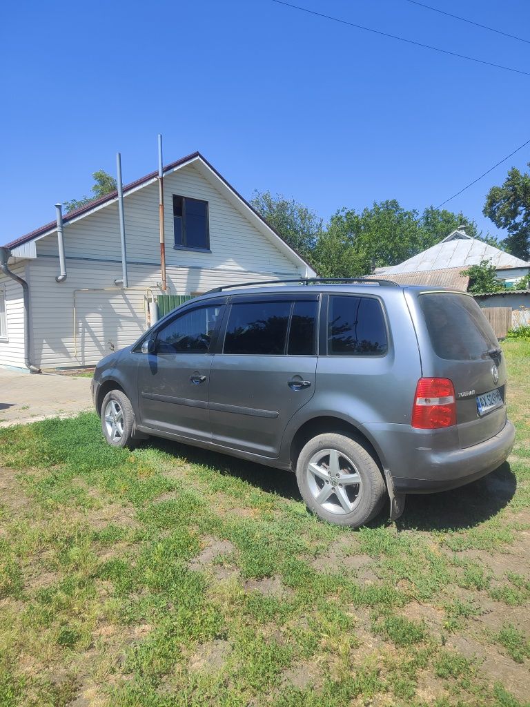 Volkswagen Touran газ/бензин