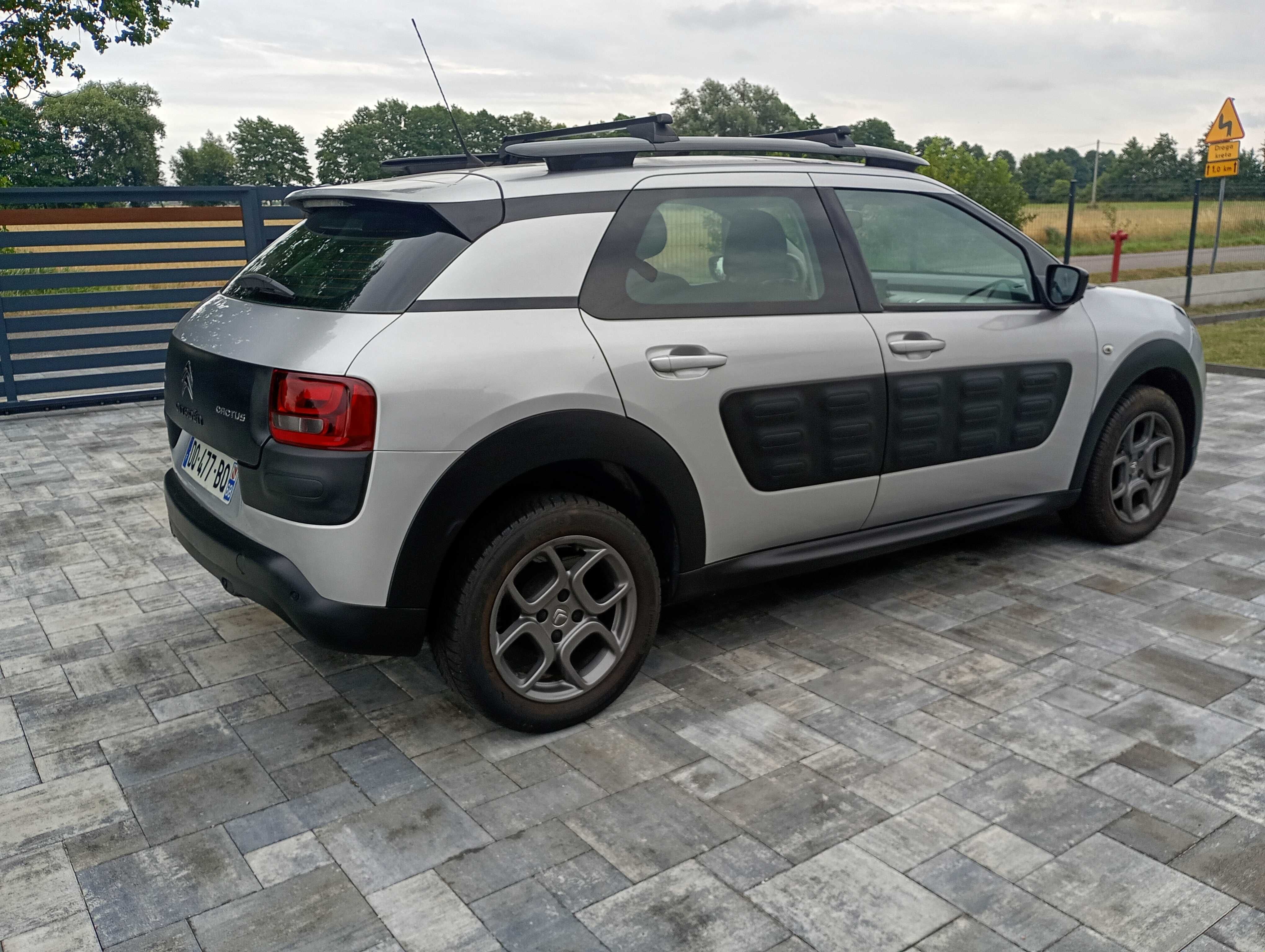 Citroën C4 Cactus 1.6 ehdi automat, pdc,relingi,klima,138tys,km