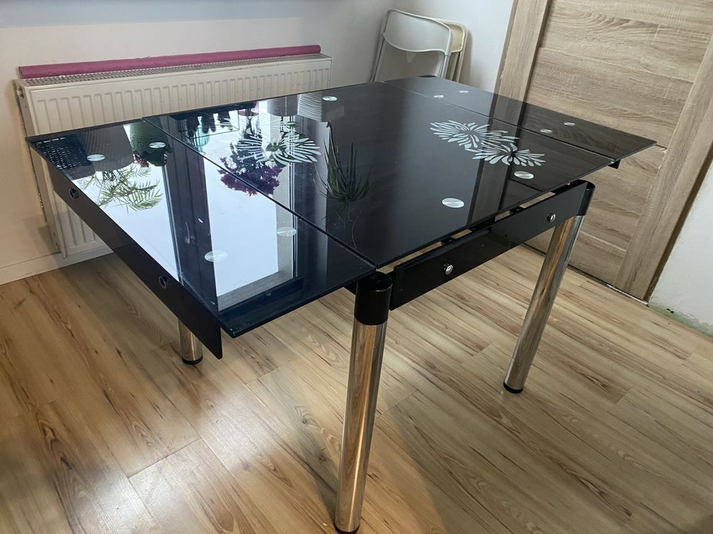 Stół szklany, rozkładany - 80x80cm