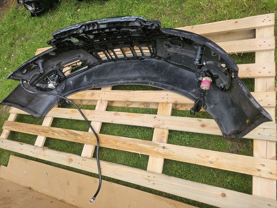 Zderzak przód przedni Audi A6 C6 spryski grill LZ7Q