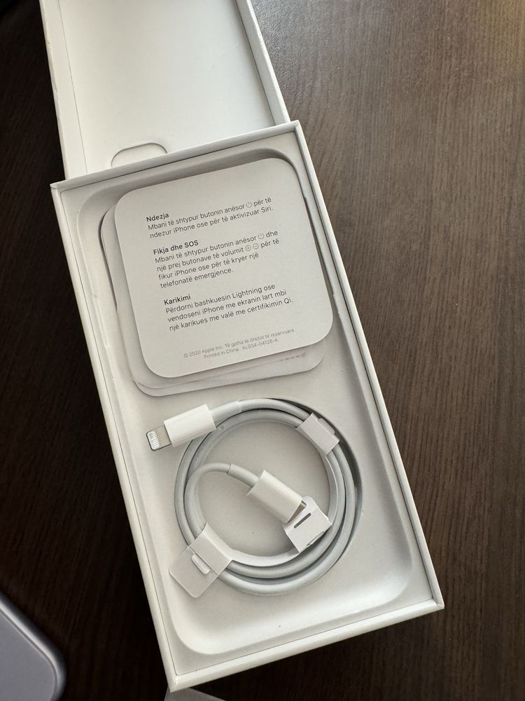 Iphone 11 fioletowy purple 64gb