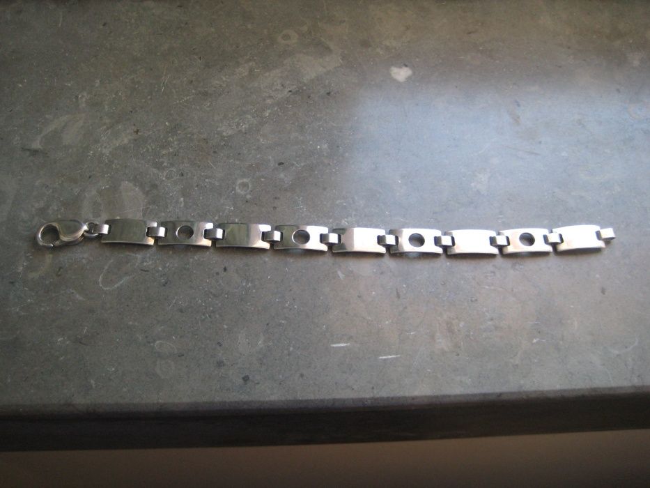 Pulseira em prata contrastada(Nunca usada)