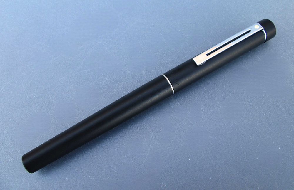 1980 Caneta de Tinta Permanente SHEAFFER Targa 1002 MATTE BLACK - USA