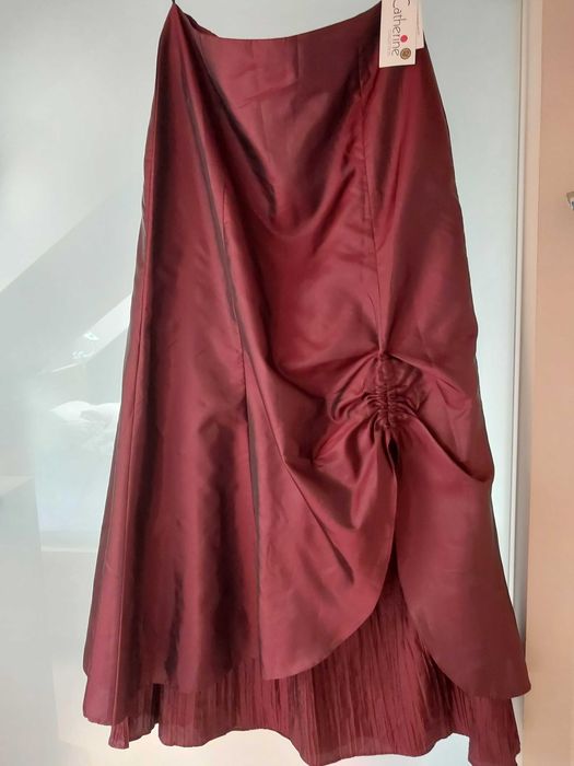 Wizytowa długa spódnica