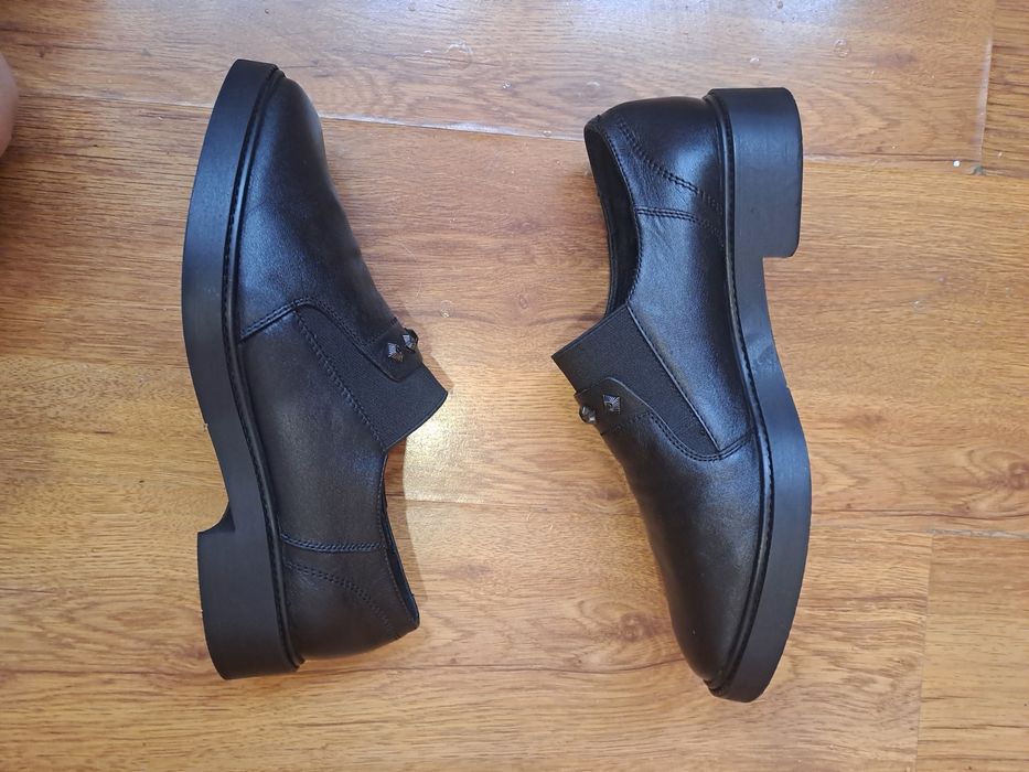 АКЦІЯ. Рр 40 MIDA фірмові шкіряні туфлі лофери на платформі