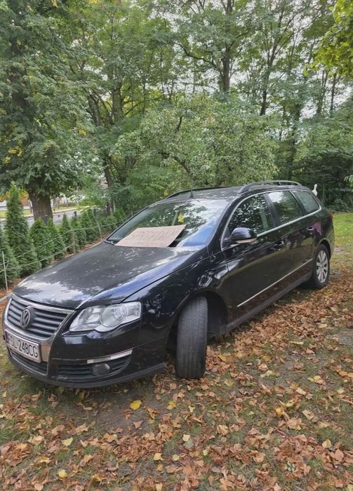 Sprzedam vw Passata b6 2006 rok 2 l turbo diesel
