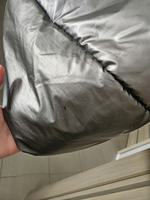 Dluga kurtka zimowa r 160 164 S srebrna