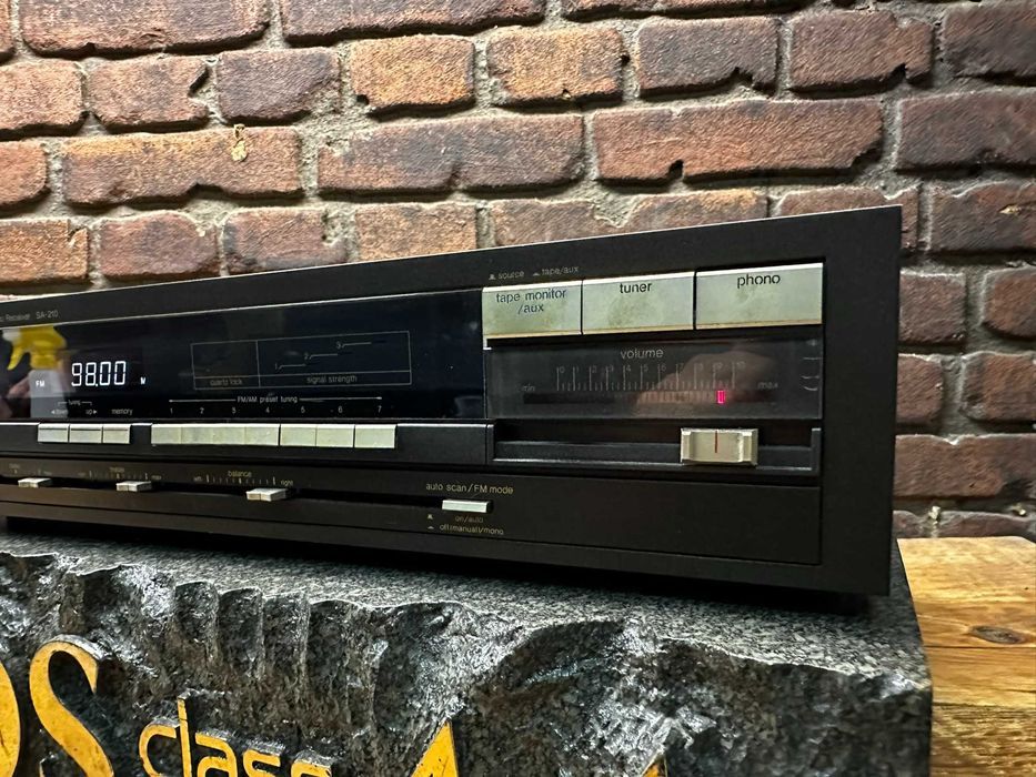 Amplituner Technics SA-210