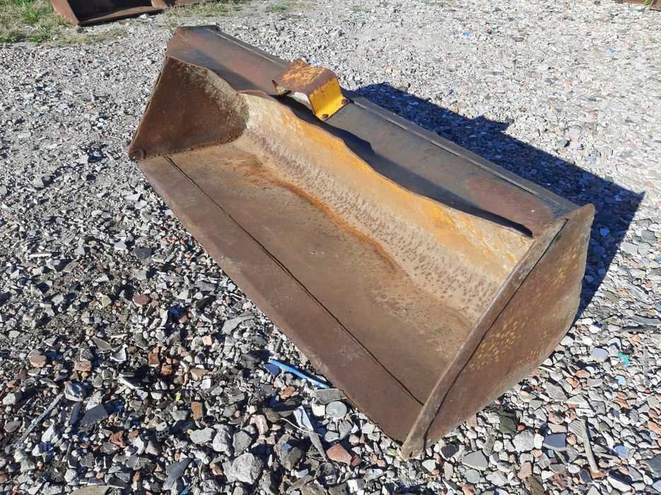 ŁYŻKA SZUFLA przednia - 157cm szeroka - JCB BOBCAT - standard bob-tach