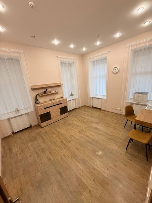 Кабінет для психолога,косметолога,масаж,тату майстер,логопед,лікар,тд.