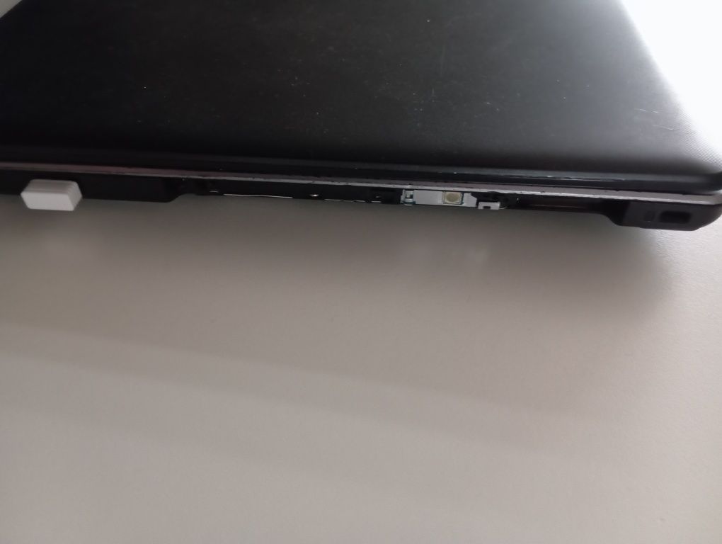 Laptop Asus 1TB Pamięci