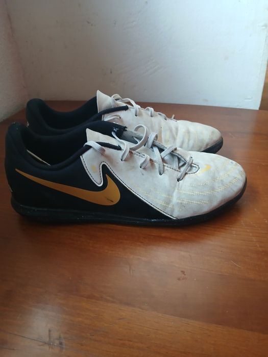 Chuteiras de futsal nike