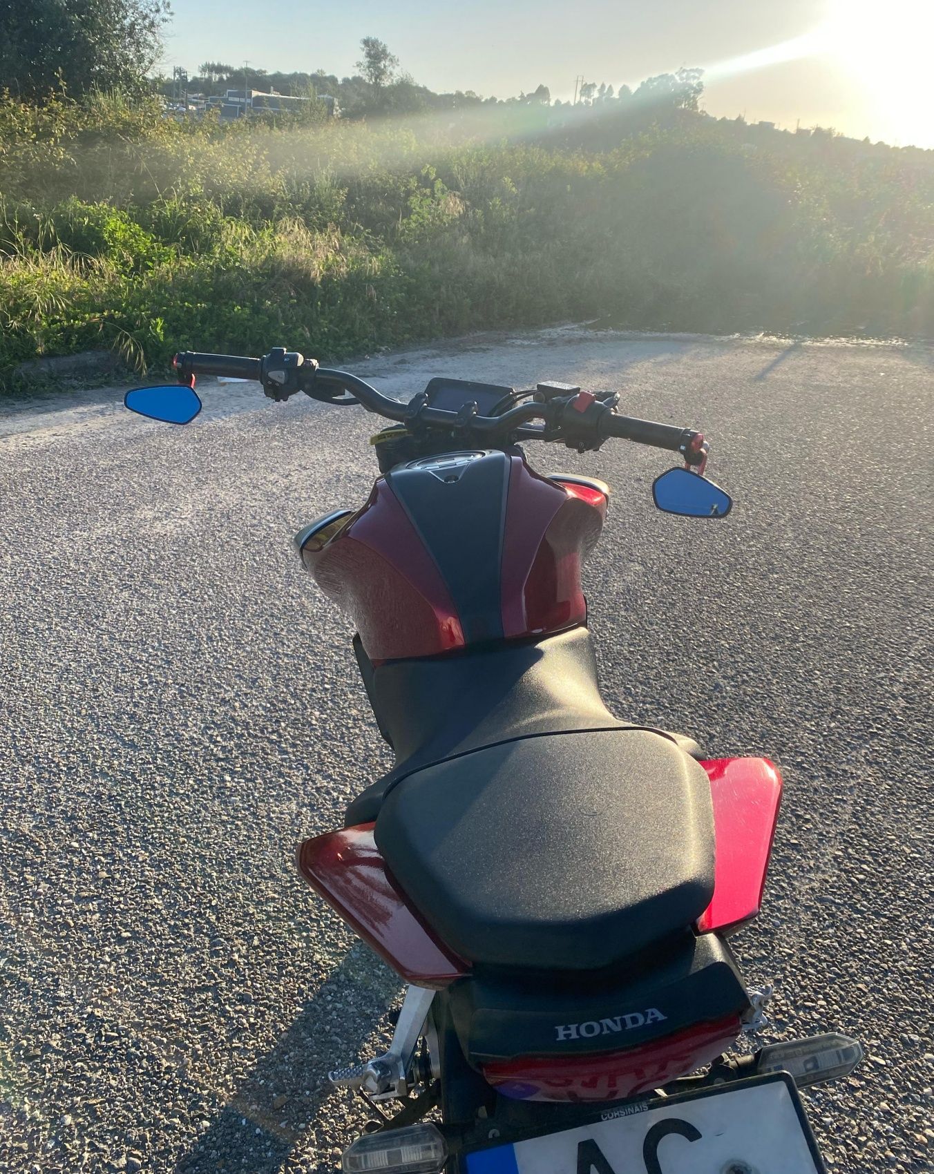 Honda CB125R (full extras)/troca carro