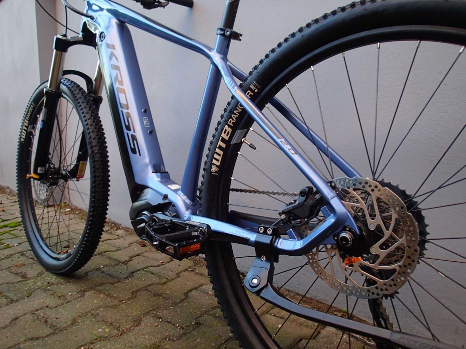 Rower MTB elektryczny e-bike KROSS LEVEL BOOST rozmiar M - powystawowy